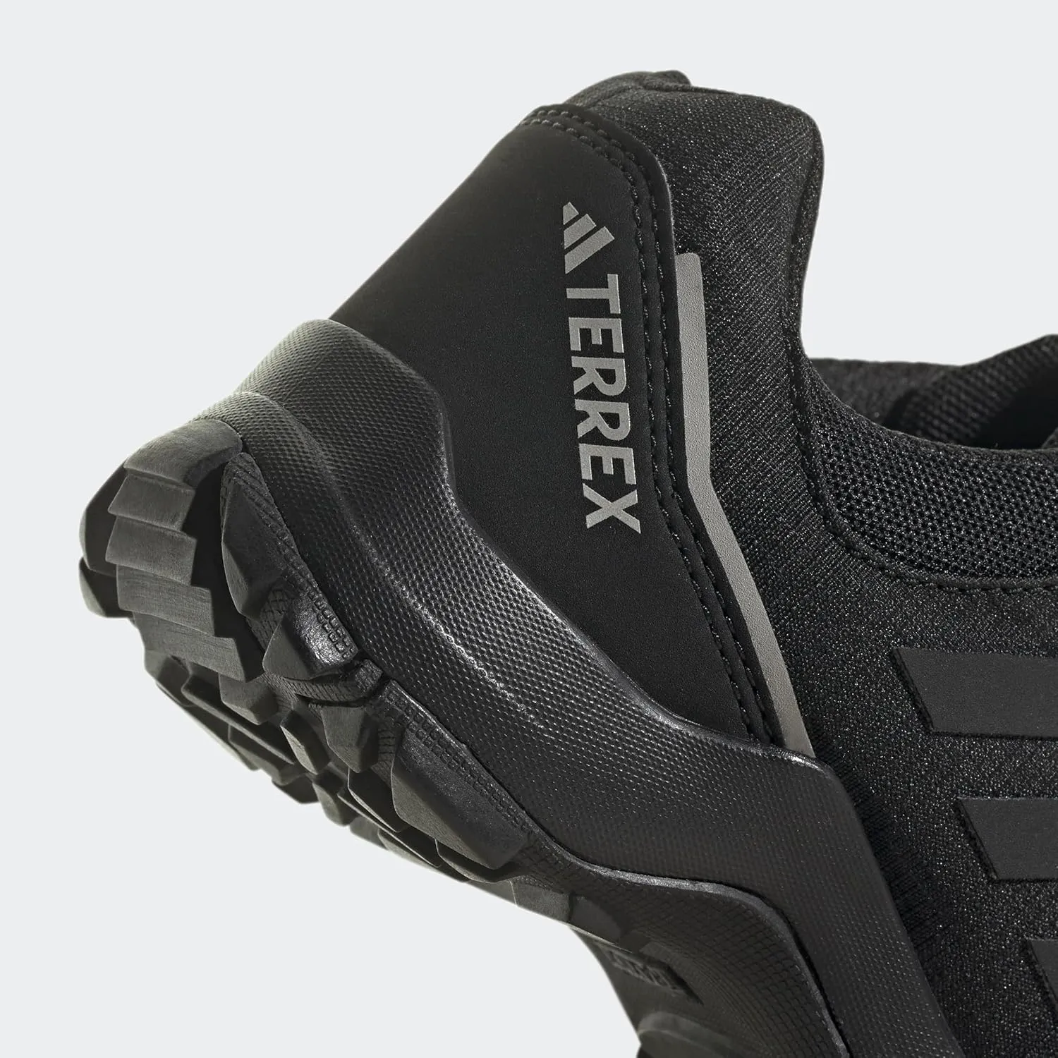 adidas Unisex-Child Terrex Hyperhiker Low Hiking Shoes Trail Running