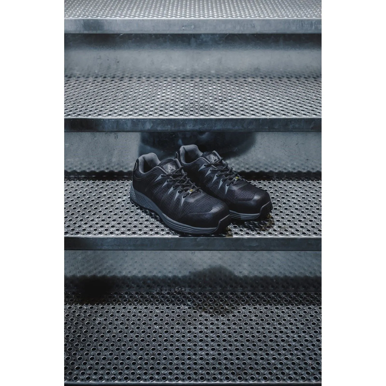 Amblers Safety Unisex AS717C Safety Trainer in Black