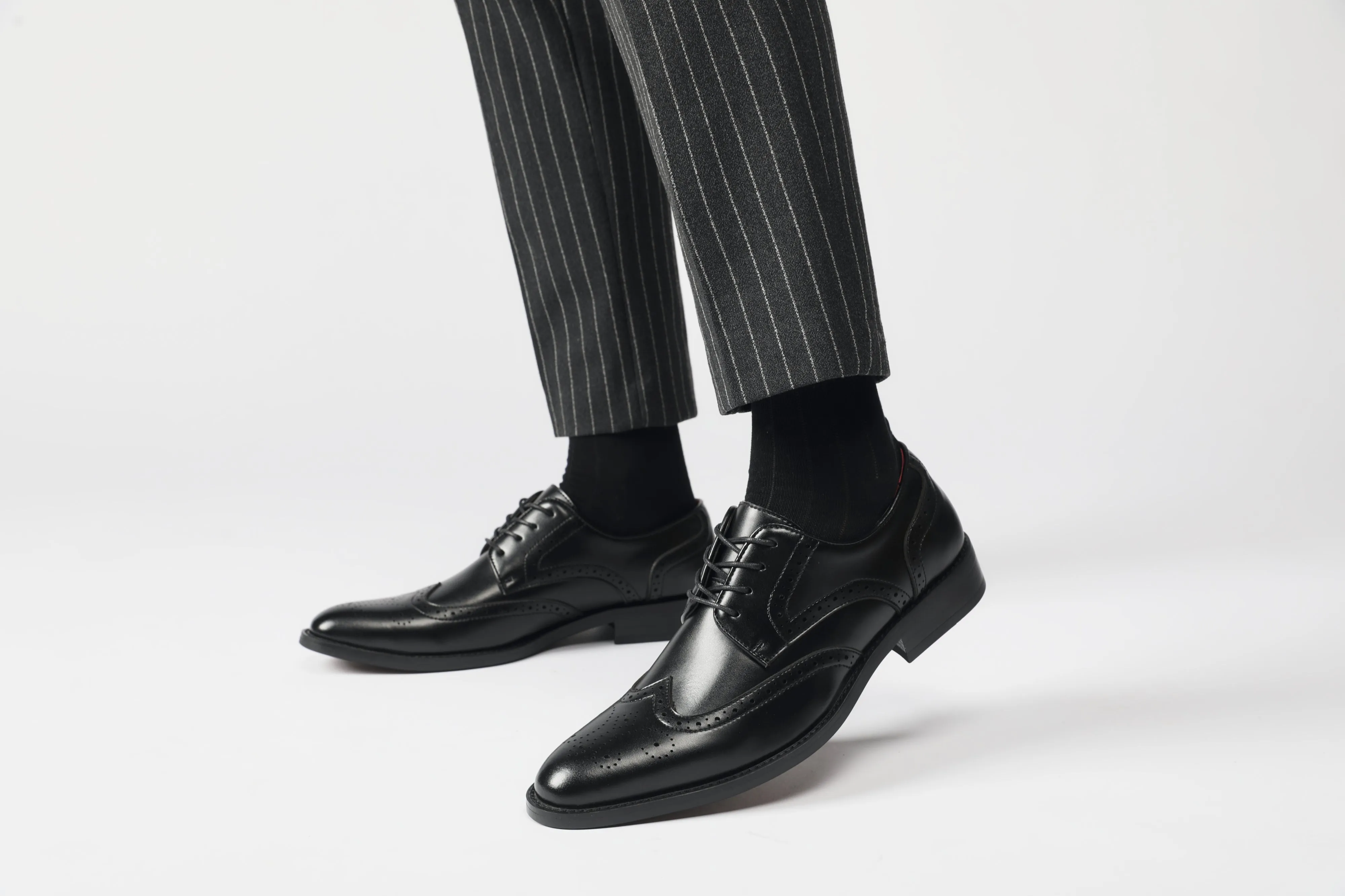 British Style Elegant Brogue Leather Derby Shoes