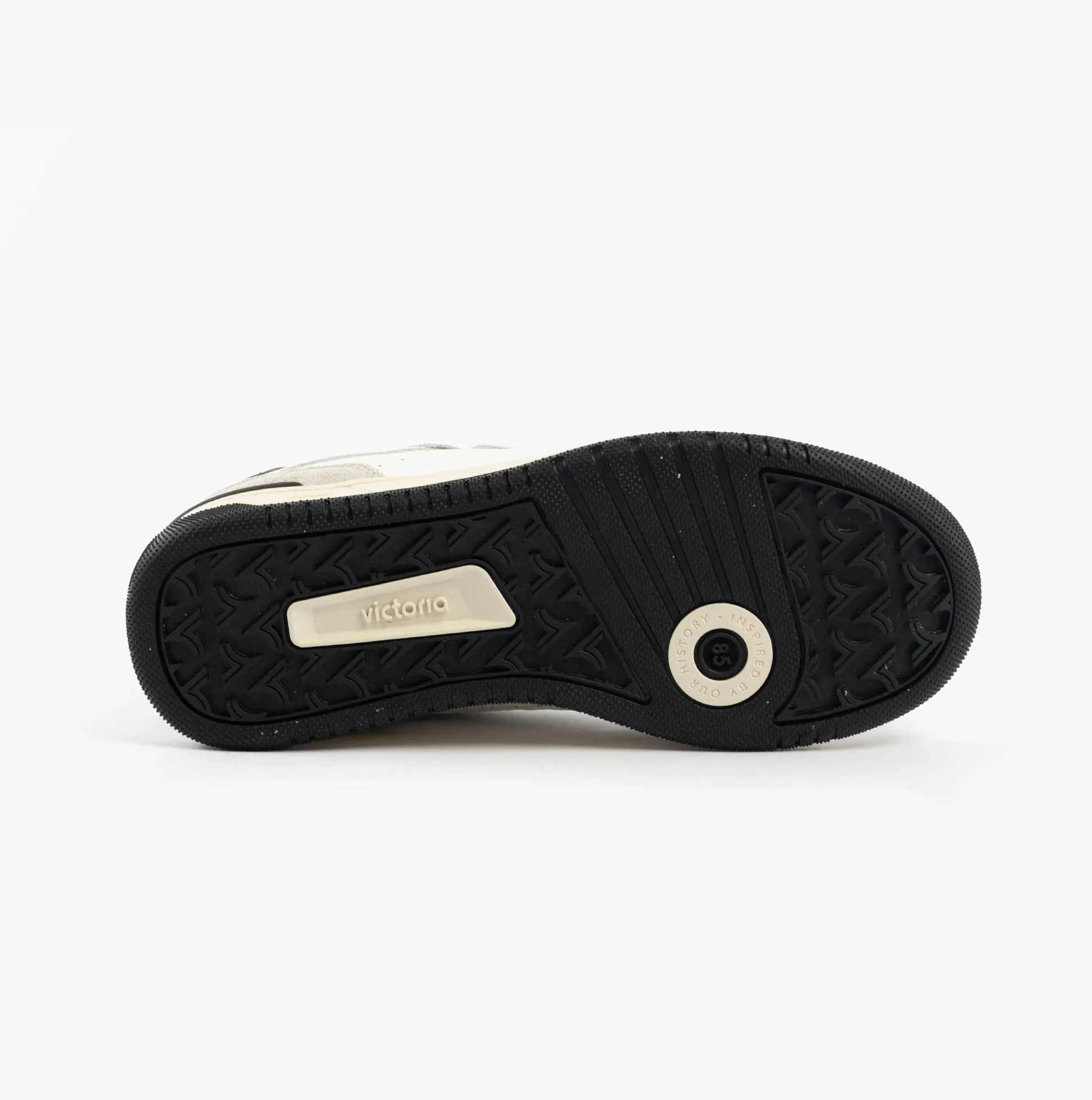 C80 Womens Trainers Negro