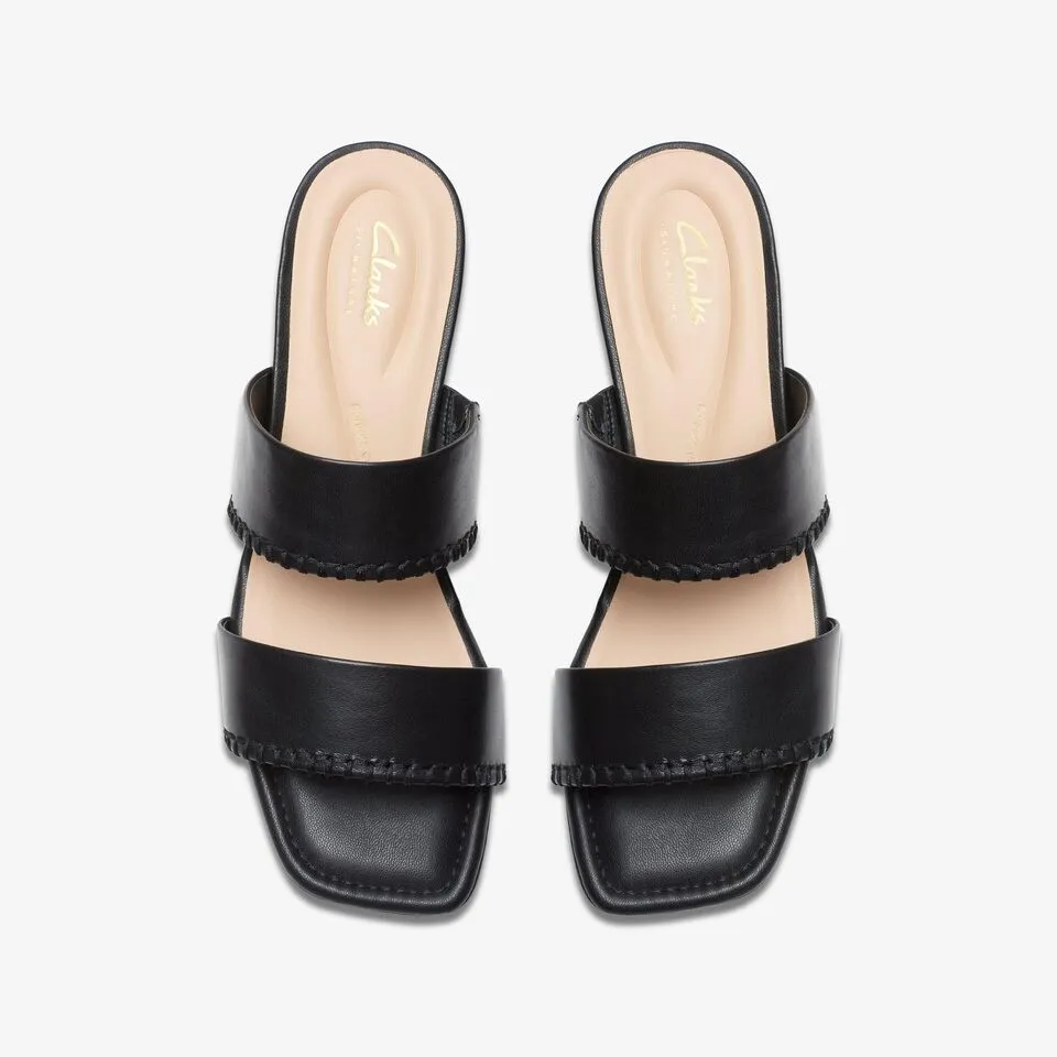Clarks Women's Serina35 Mule Black Leather 26176337