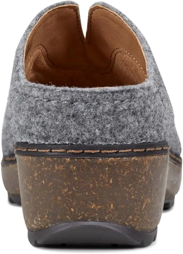 Earth Women's Mule Clog