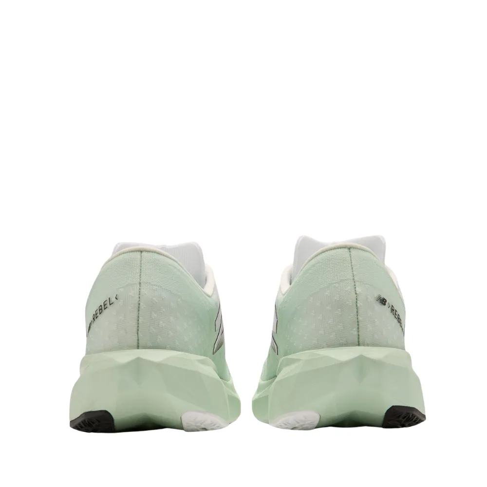 FuelCell Rebel v4 (B) Men's :Clay Ash | White