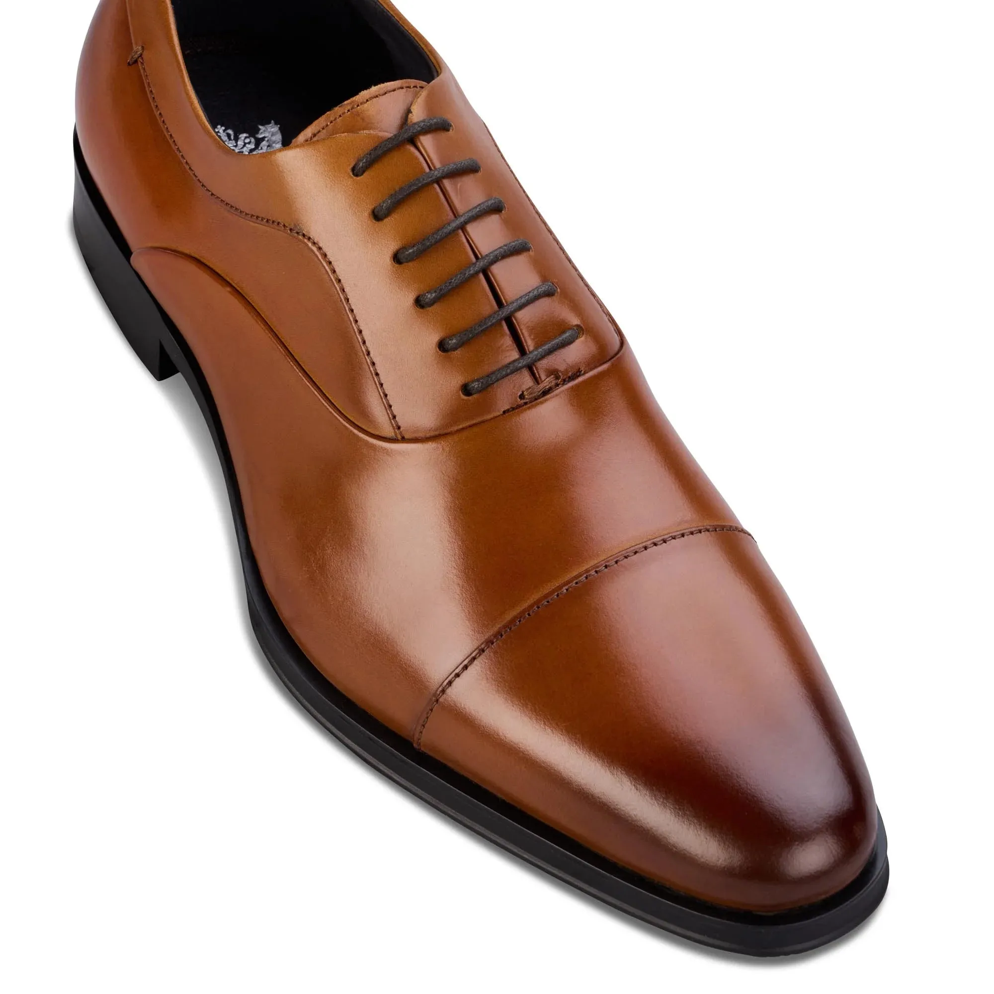 Guildhall Cap Toe Oxfords (Tan)
