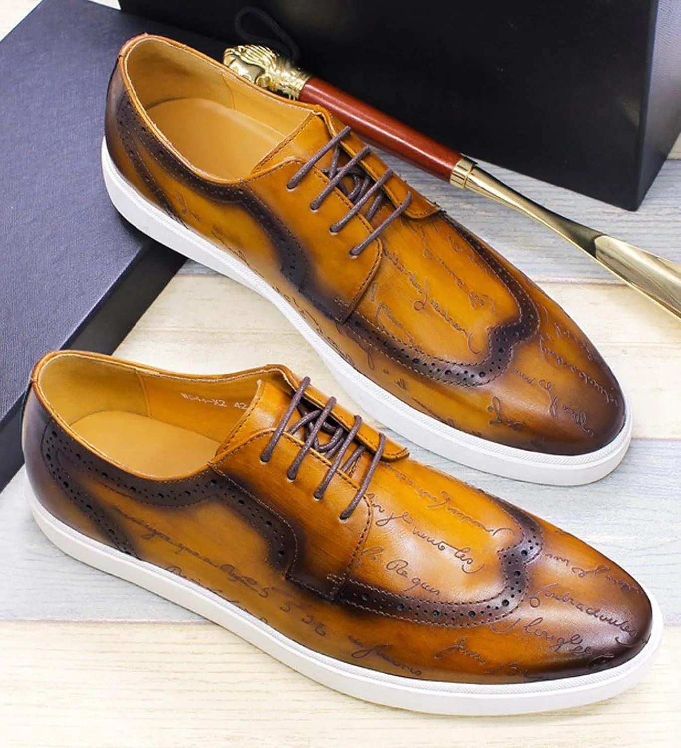 Mens Casual Shoes Flat Shoes Genunie Leather Wingtip Brogues Dress Derby Modern Shoes Men's Fashion Prom Wedding Business Oxfords Comfortable Tuxedo Shoes for Men