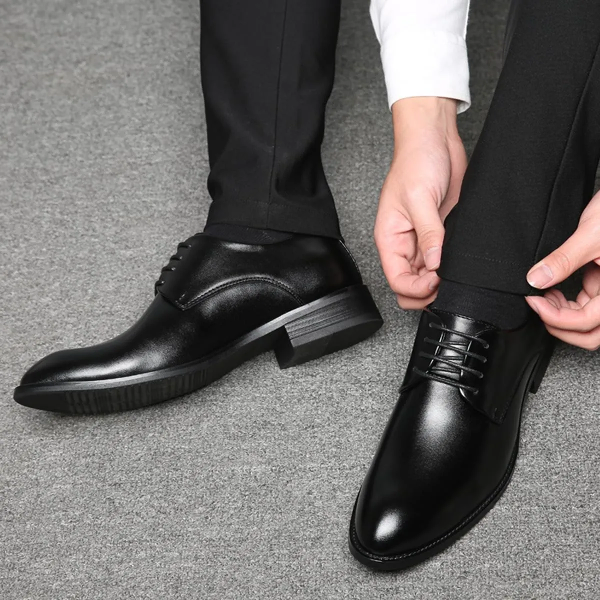 Men's Lace Up Formal Oxford Dress Shoes with Non-Slip Rubber Sole Comfortable Business Derby Shoes