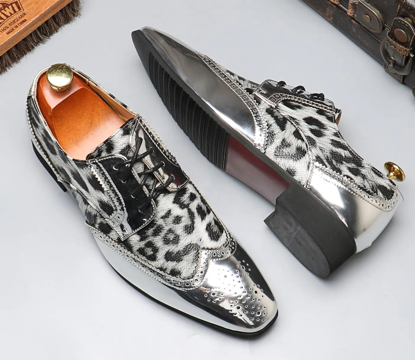 Mens Oxfords Formal Dress Leopard Texture Wingtip Derby Glossy Leather Shoes for Men Fashion Wedding Prom Modern Shoes Business Casual Tuxedo Luxury Shoes