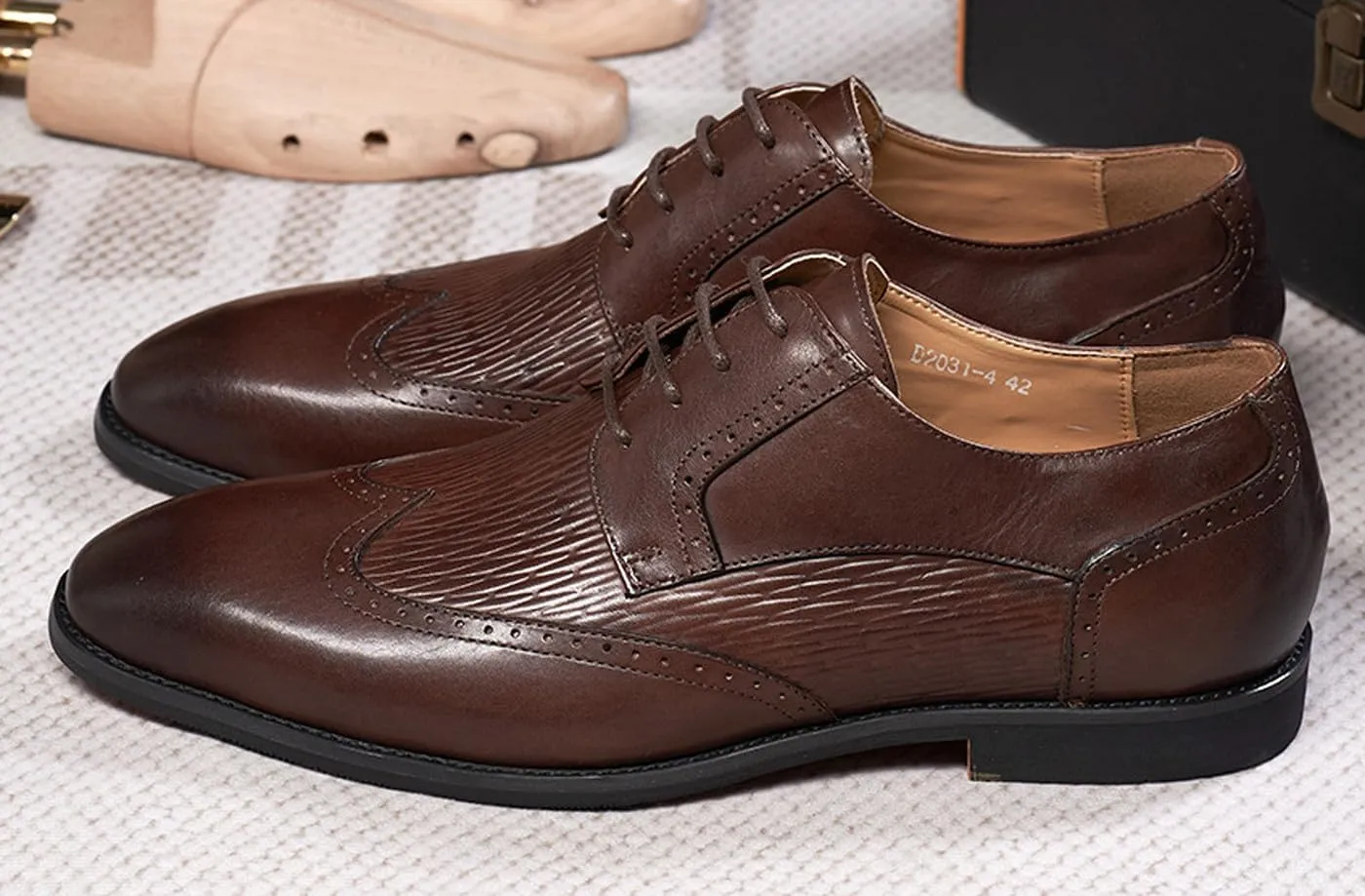 Mens Oxfords Shoes Formal Dress Derby Genunie Leather Wingtip Toe Modern Suit Shoes Men's Fashion Prom Wedding Business Causal Comfortable Tuxedo Shoes for Men