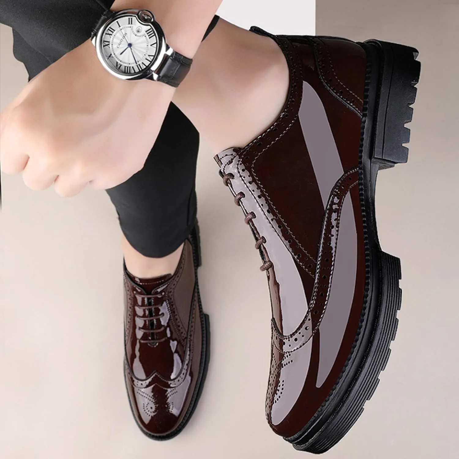 Men's Patent Leather Wing Tips Carved Lug Brogue Oxfords Shoes Fashion Classic Round-Toe Lace Up Low Top Genuine Leather Dress Shoes Hand Stitched Business Formal Derby Shoes