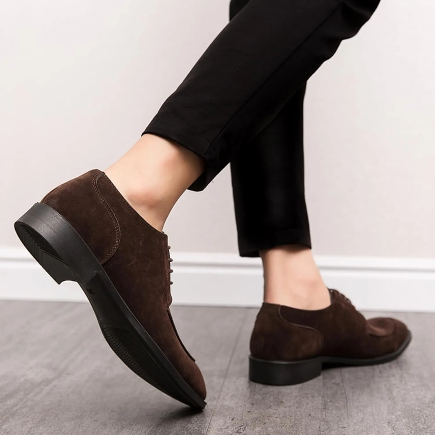 Mens Retro Suede Leather Lace Up Dress Oxfords Shoes Classic Slip On Low Top Pointed Toe Non-Slip Flats Derby Shoes for Formal Business Wedding