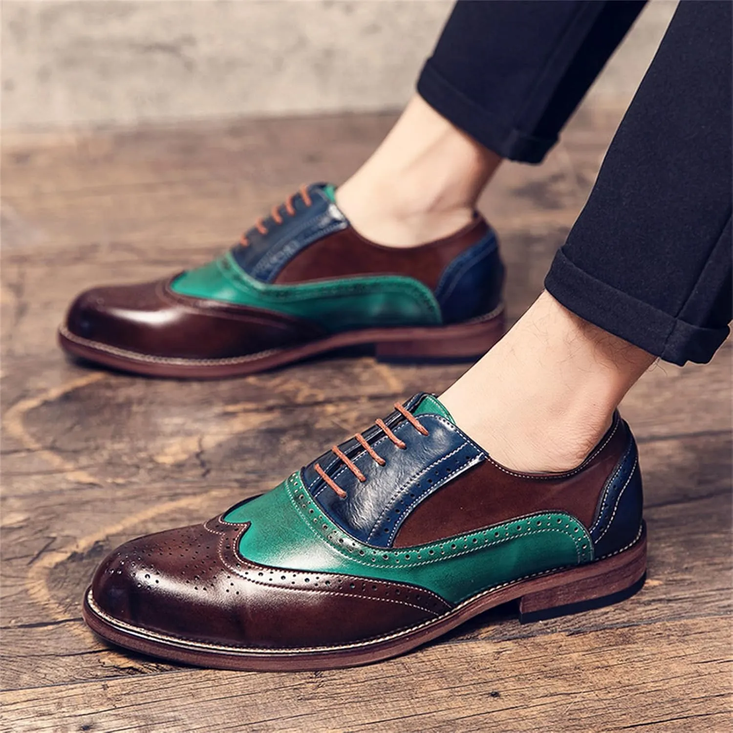 Mens Two Tone Leather Lace Up Brogue Oxford Shoes Classic Wingtip Loafers Low Top Flat Party Formal Business Derby Dress Shoes