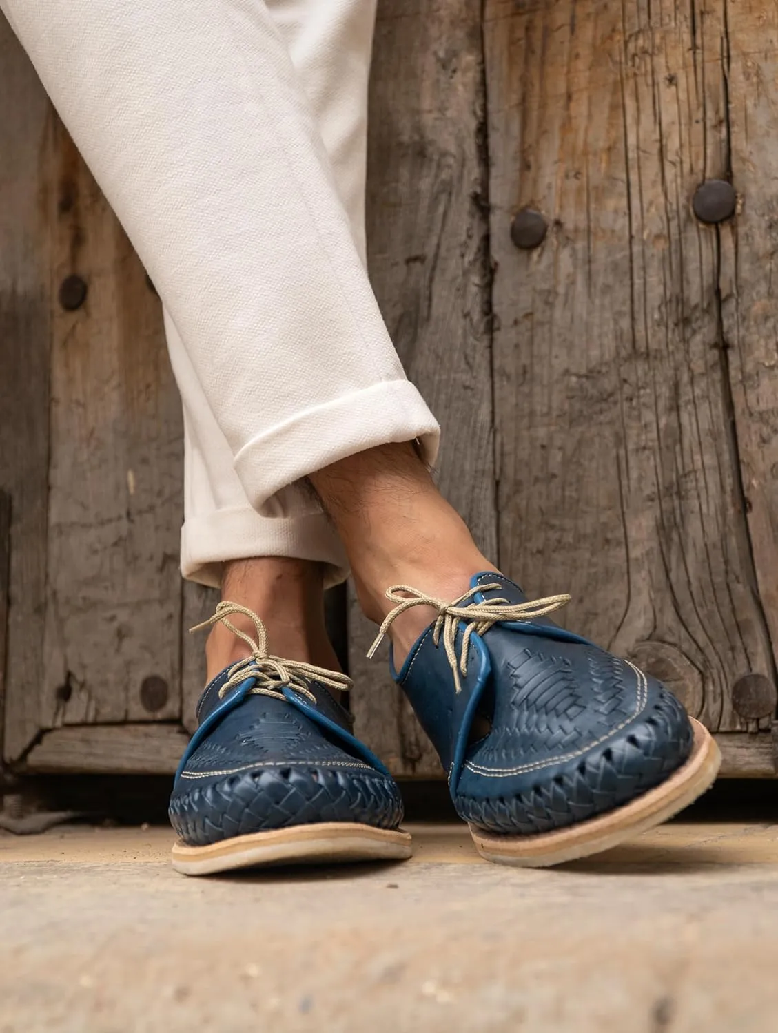 Mexico en la Piel: Handcrafted Men's Genuine Leather Lace-Up Huarache Sandals Shoes - Versatile & Durable