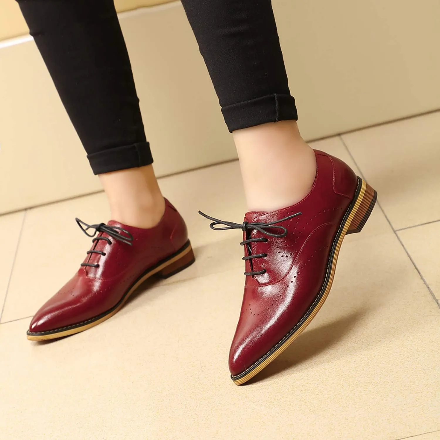 Mona flying Women's Pointed Toe Leather Oxfords Brogue Stylish Lace up Leather Shoes for Work