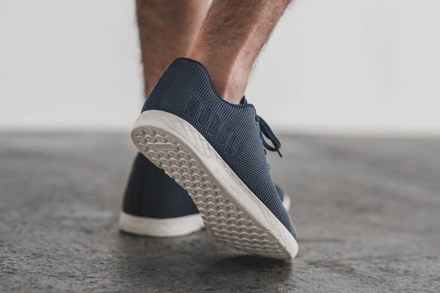 NAVY IVORY TRAINER (MEN'S)