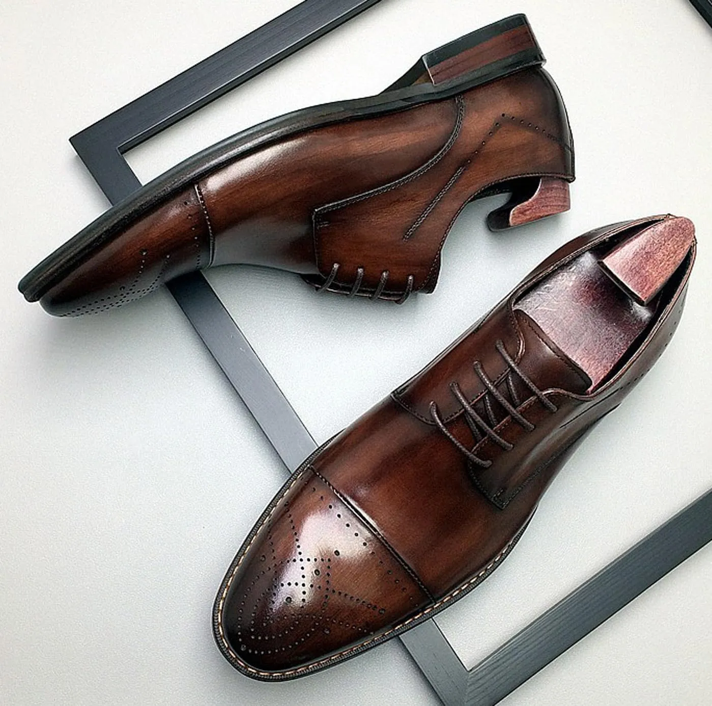 Santimon Men’s Genuine Leather Oxfords Dress Shoes – Handcrafted Cap-Toe Derby Shoes for Formal, Tuxedo, Prom, Wedding & Business Casual