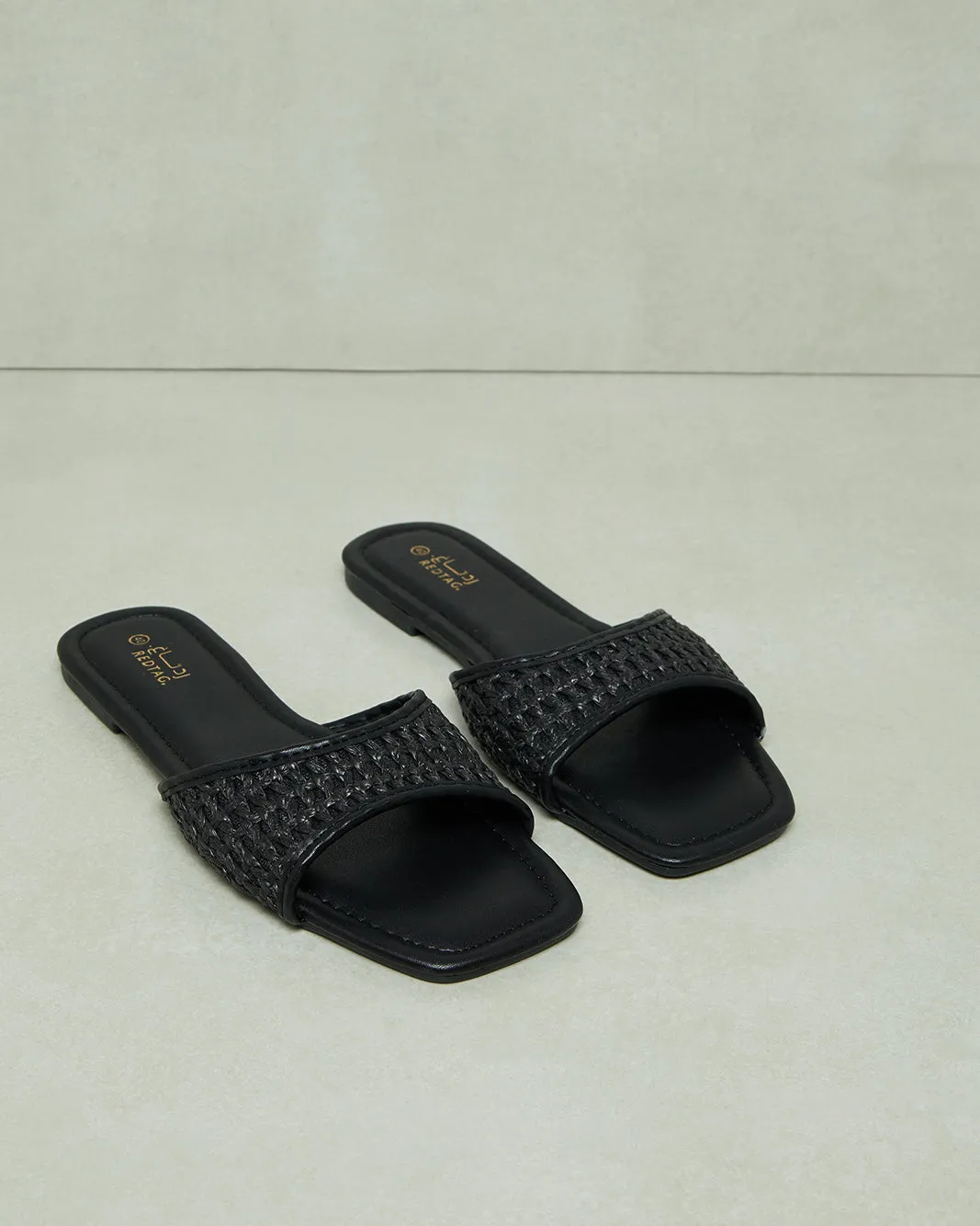 Women Black Textured Mule